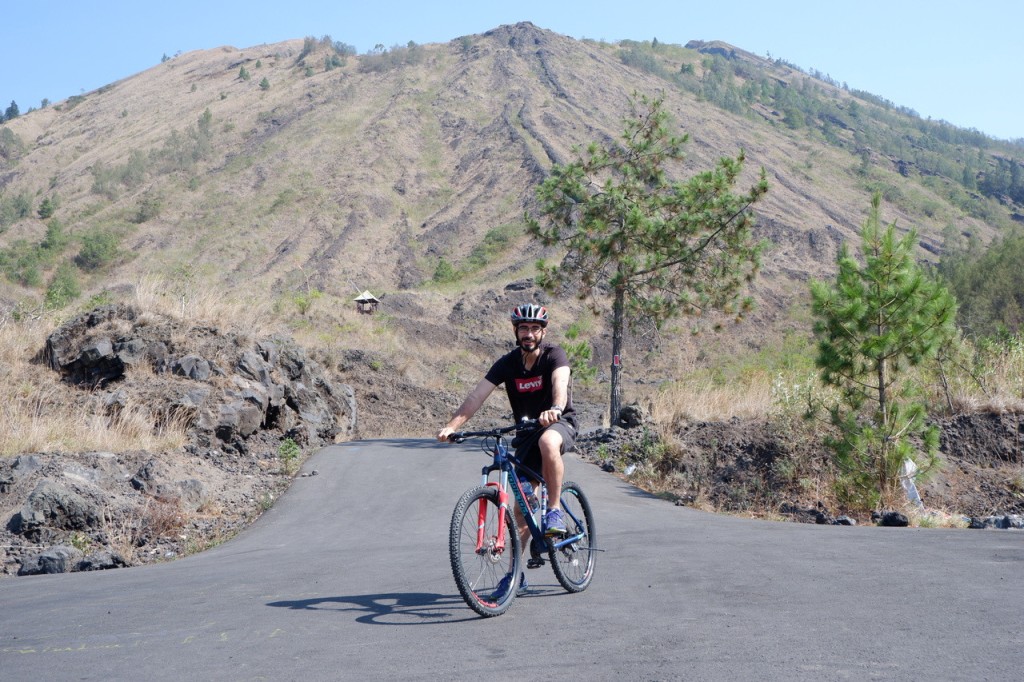 Mount Batur Sunrise and Black Lava Cycling Tour - 3