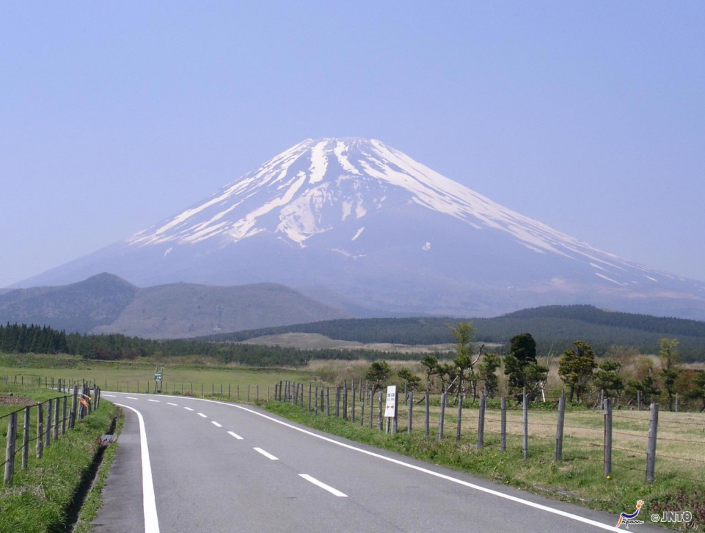 Mount Fuji and Oshino Hakkai Ole Hot Spring Full-Day Tour from Tokyo - 2