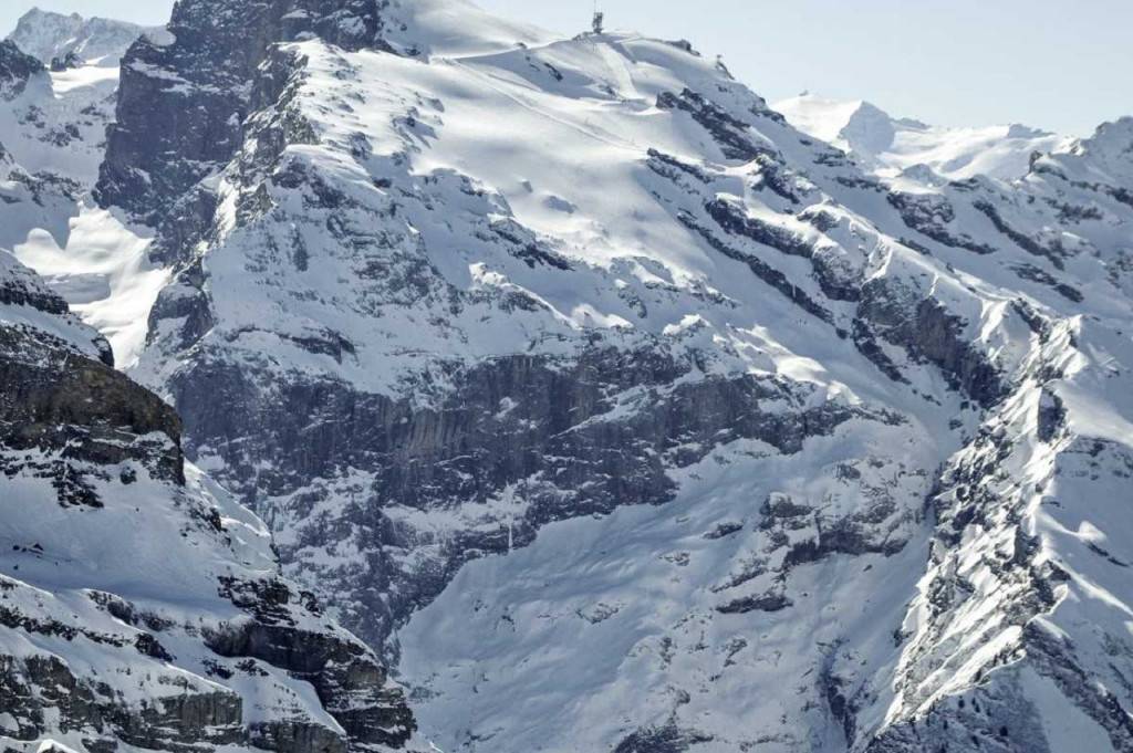 Mount Titlis Tour (Mount Titlis Full-day Tour from Zurich) - 1