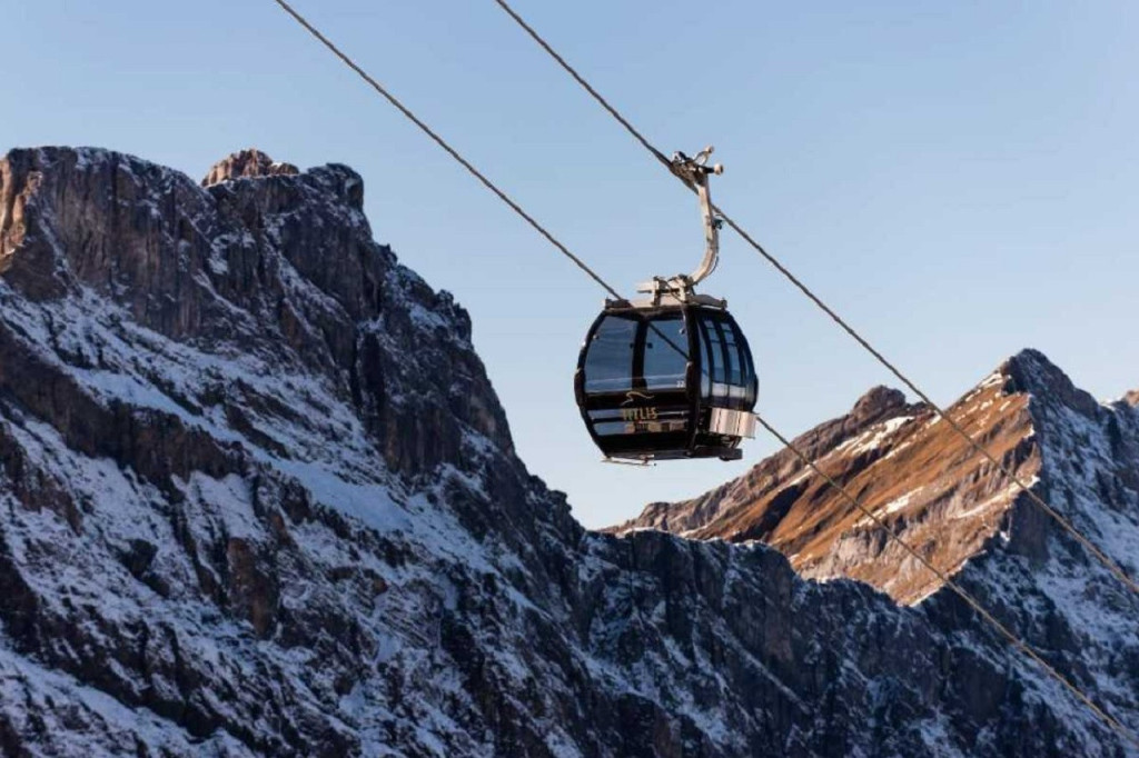 Mount Titlis Tour (Mount Titlis Full-day Tour from Zurich) - 3