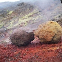 Mount Vesuvius: Entry Ticket + Guidebook - 3