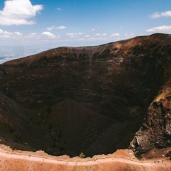 Mount Vesuvius: Fast Track Ticket + Roundtrip from Pompei - 3