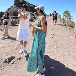 Mount Vesuvius: Roundtrip Transport from Pompeii - 1