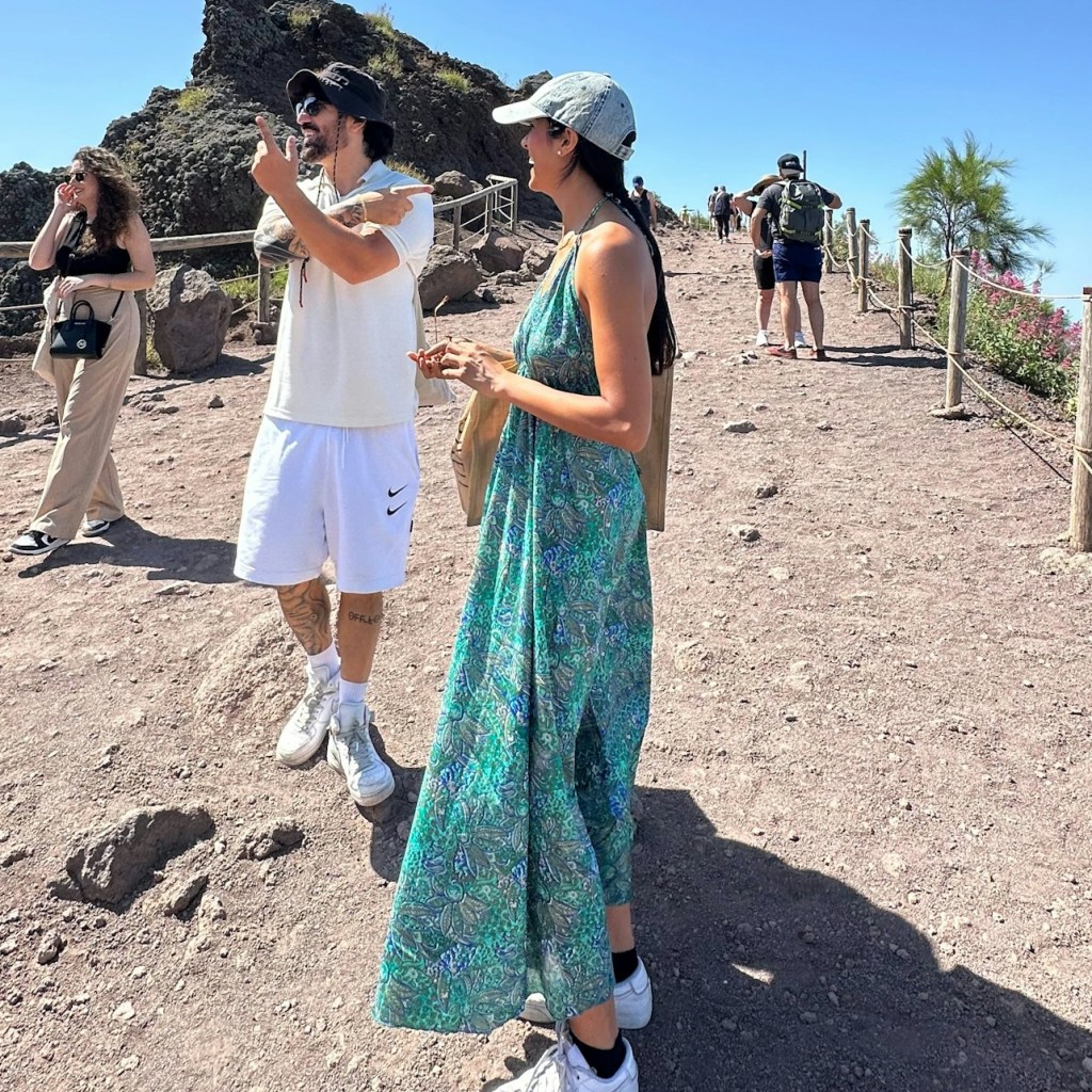 Mount Vesuvius: Roundtrip Transport from Pompeii - 3
