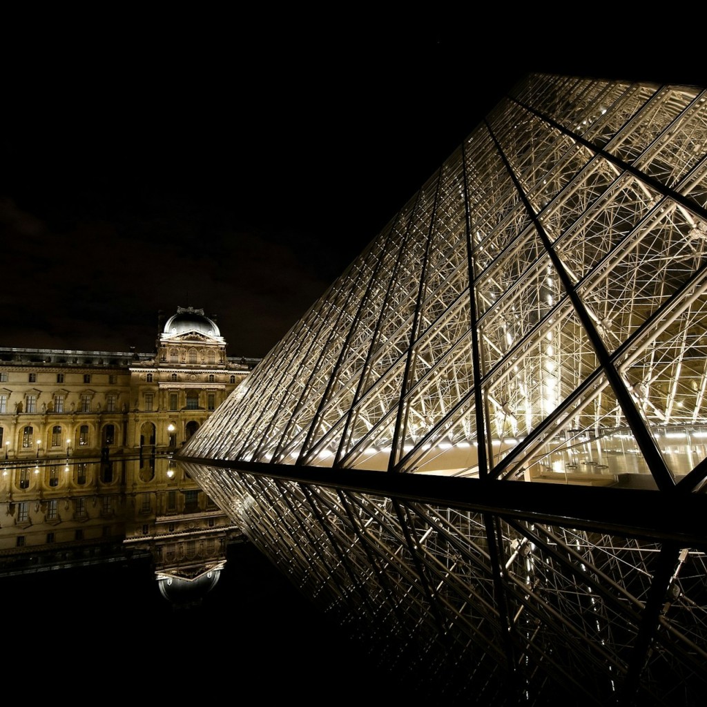 Murders And Mysteries: Louvre - 1