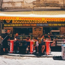 Nápoles: Barrio Español: Visita guiada a pie - 1