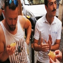 Napoli: Tour del cibo di strada con opzioni vegetariane - 1