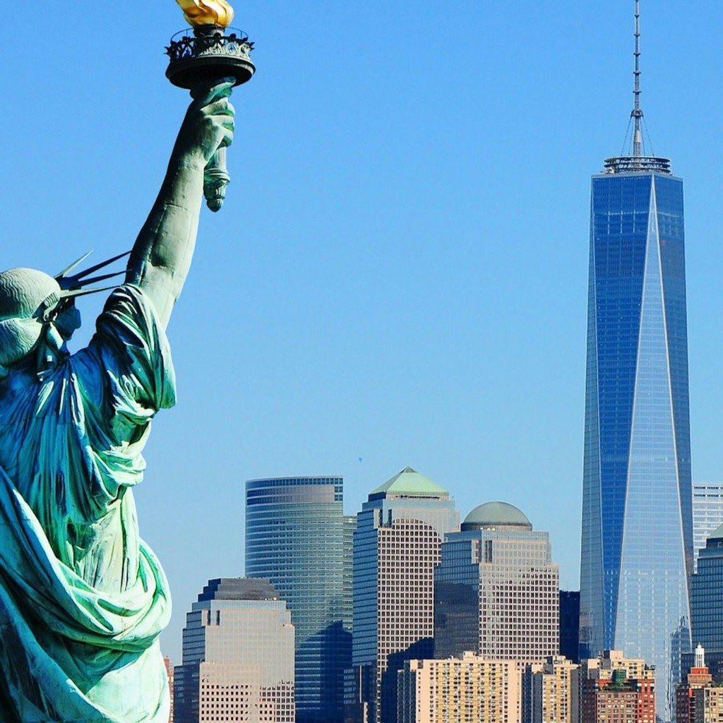 New York : 1 jour de bus Hop-on Hop-off + Statue de la Liberté et Ellis Island Ferry - 1