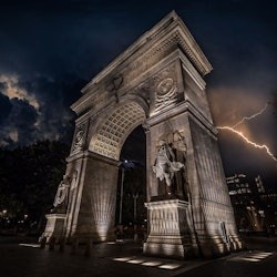 New York: 2-Hr Haunted Guided Pub Crawl - 1