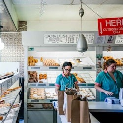 New York City: Brooklyn Donut Tasting Guided Tour - 2