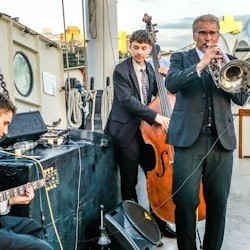 New York: Evening Sail with Jazz & Wine - 1