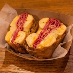 New York: Flatiron Food, History, and Architecture Tour - 1