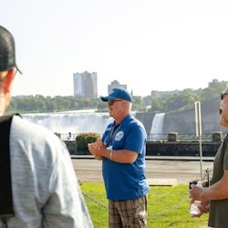 Niagara Falls (CA): Boat Cruise + Guided Walking Tour - 3