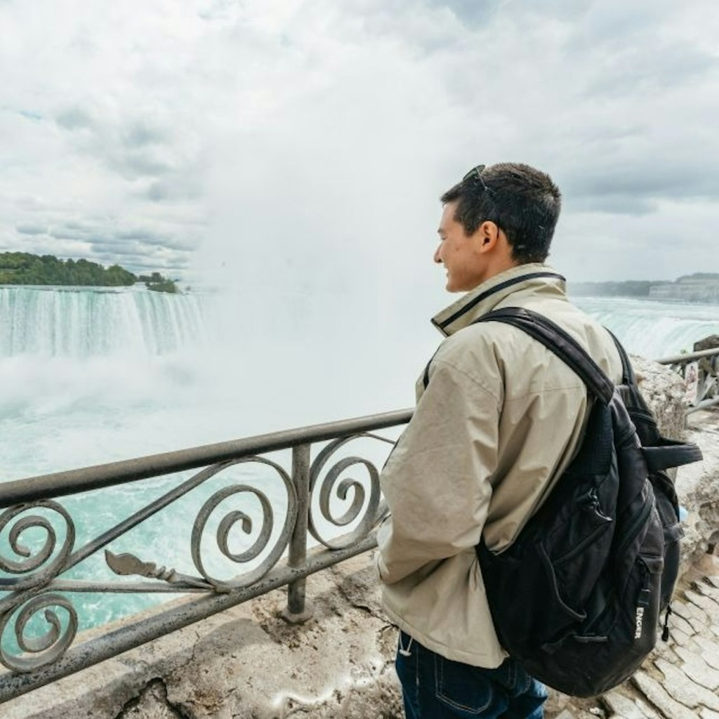 Excursió d'un dia per les cascades del Niàgara des de Toronto + creuer Hornblower i Niàgara al llac - 1