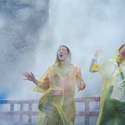 Niagara Falls US: Small Group Tour + Maid of the Mist Cruise + Cave of the Winds - 1