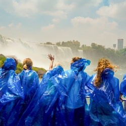 Niagara Falls US: Small Group Tour + Maid of the Mist Cruise + Cave of the Winds - 3