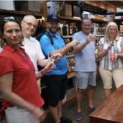 North Vancouver: Guided Food Tour - 2