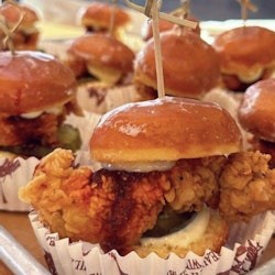 North Vancouver: Guided Food Tour - 3