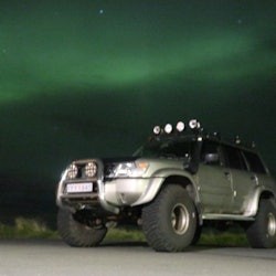Northern Lights: 4-Hr Jeep Ride Tour + Snacks - 2