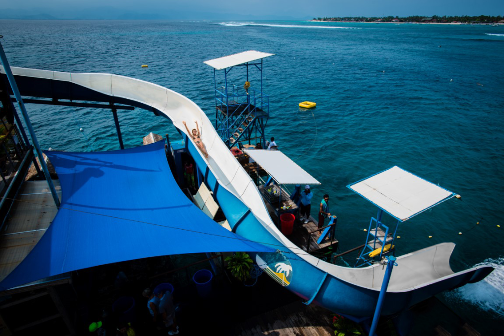 Nusa Lembongan Cruise by Bali Hai Cruises (Nusa Lembongan Aristocat Luxury Sailing by Bali Hai Cruises) - 1