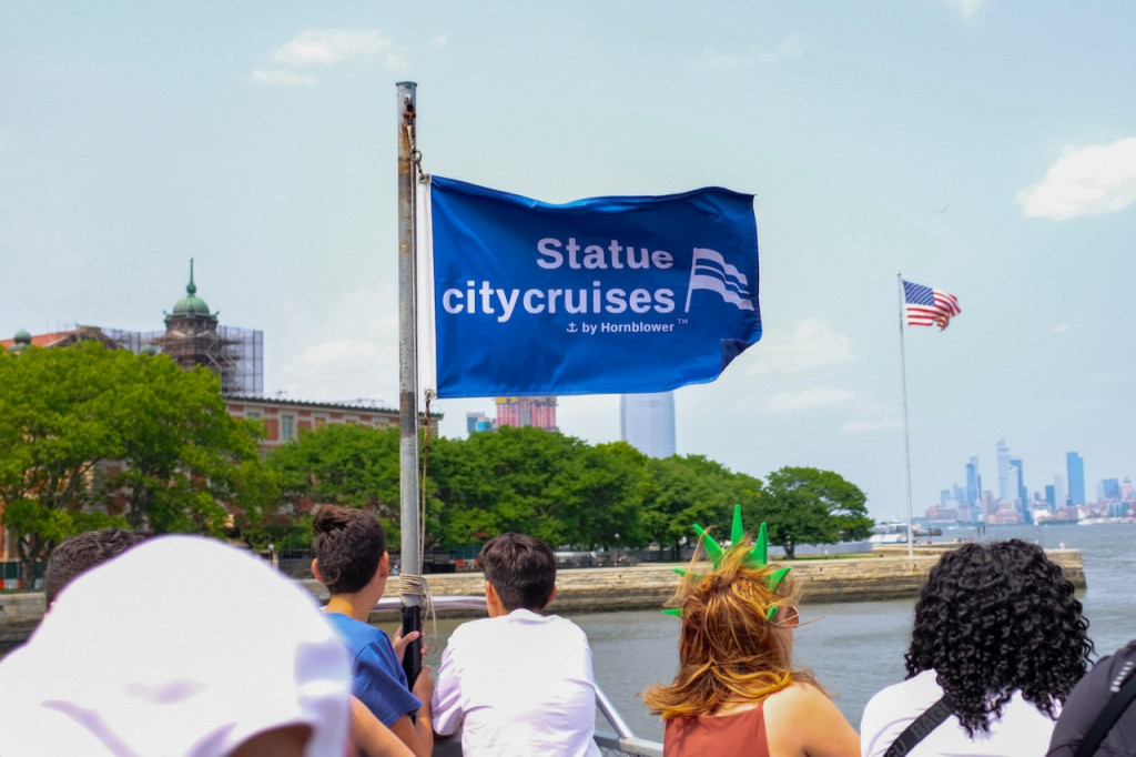 Official Statue of Liberty & Ellis Island Admission Ticket + Roundtrip Ferry by Statue City Cruises (New York City Ferry Departure: General Admission Ticket to Statue of Liberty and Ellis Island) - 3