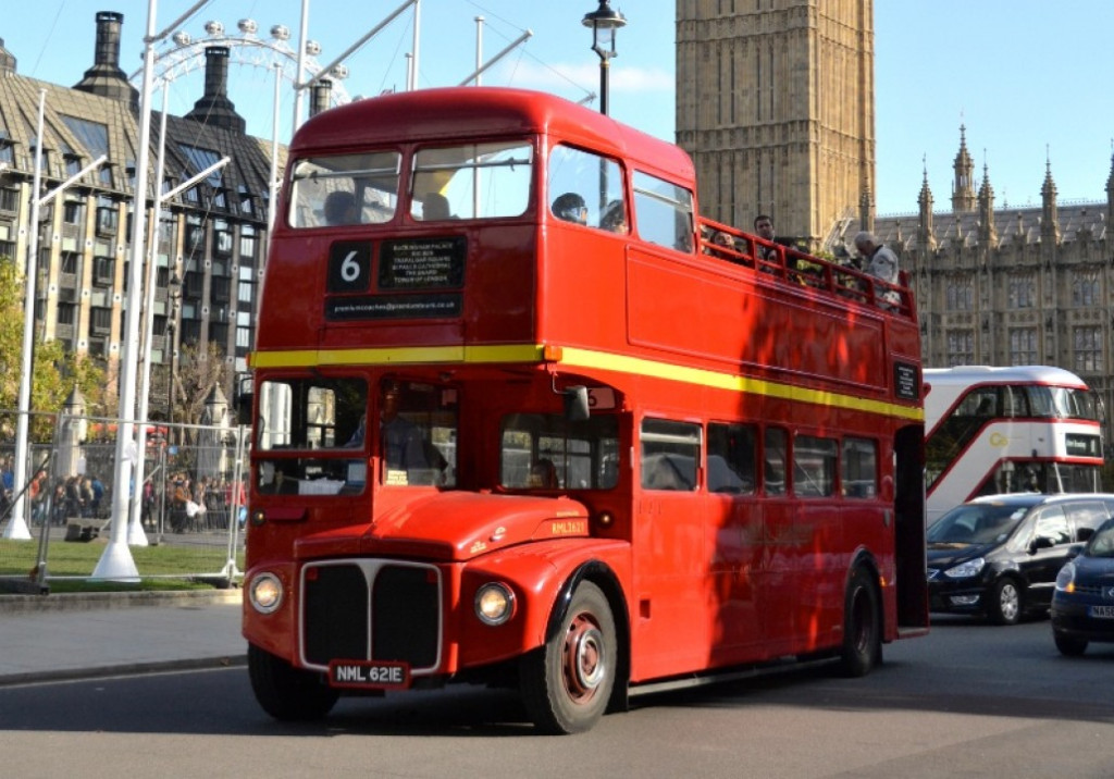 Open Top Vintage Bus Tour and River Thames Cruise - 1