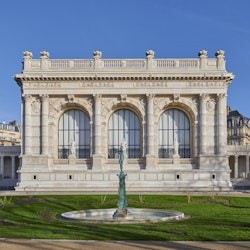 Palais Galliera : Tisser, broder, sublimer. Les savoir-faire de la mode - 1