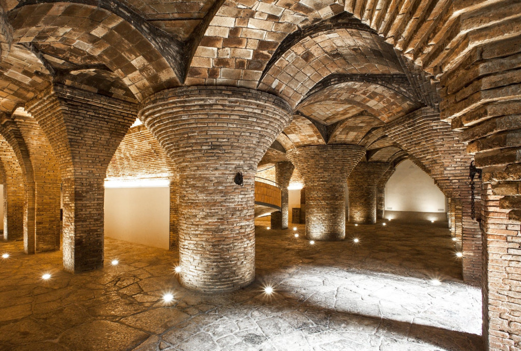 Palau Guell Ticket (Palau Güell - Skip The Line Admission) - 1