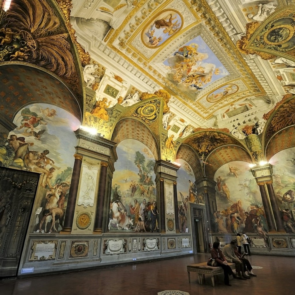 Palazzo Pitti & Palatine Gallery: Reserved Entrance + Audio Guide - 2