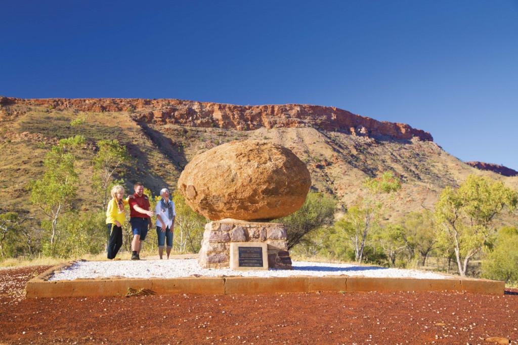 Palm Valley Outback Safari 4WD Tour - 2