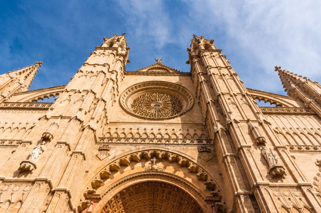 Palma: Catedral of Mallorca Skip-the-Line Ticket for Fast Entry - 2