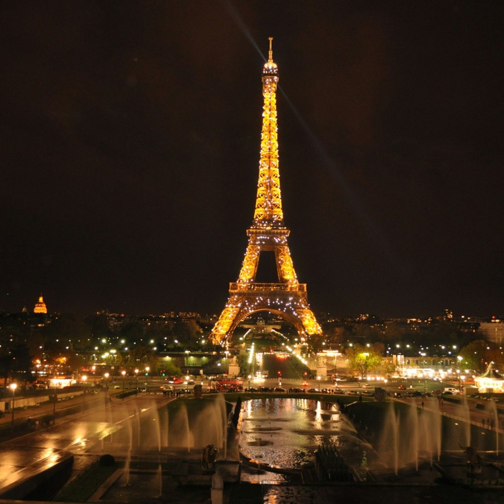 Paris : Visite guidée nocturne à vélo - 2