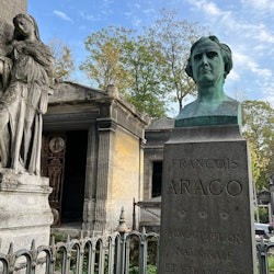 Paris: Haunted Père Lachaise Cemetery Guided Tour - 1