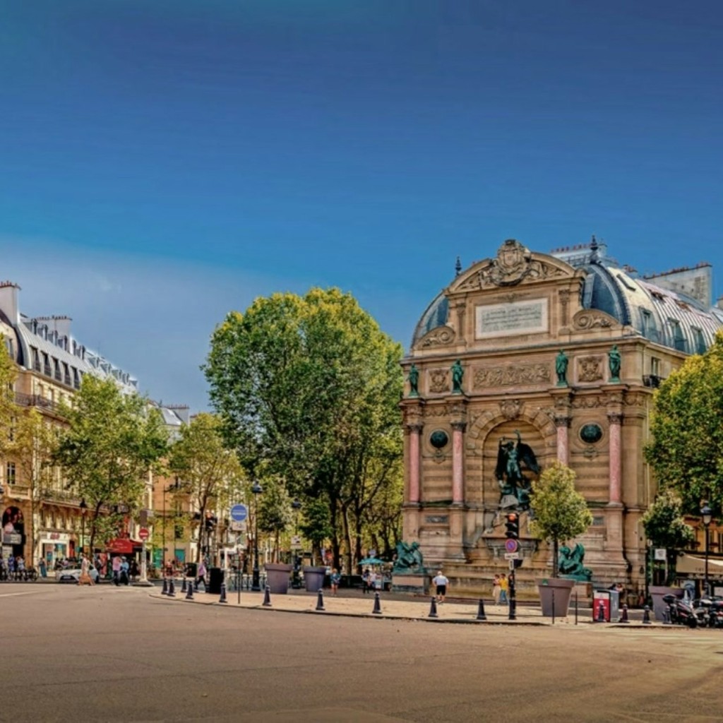 Paris Quartier Latin : Guide Audio App par TouringBee - Spanish Audio Tour - 2