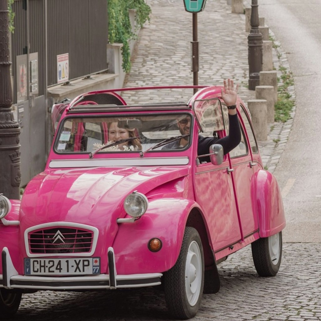 Paris : Visite privée en Citroën 2CV rose - 1