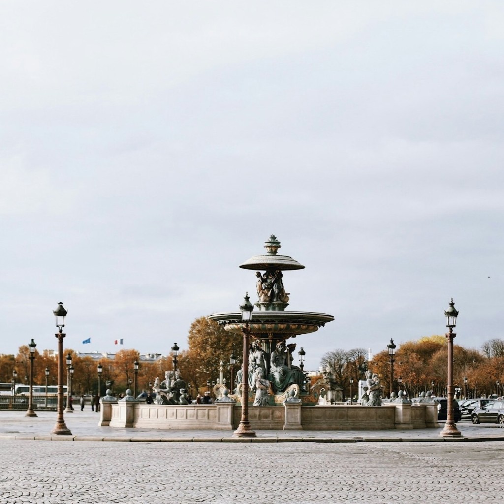 París: Tour a peu semiprivat + Entrada a la catedral de Notre-Dame - 3