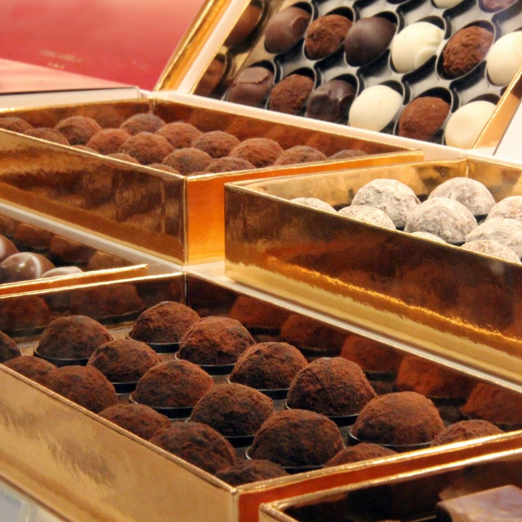 Paris: Tour guiado de degustação de doces e chocolates no Marais - 1
