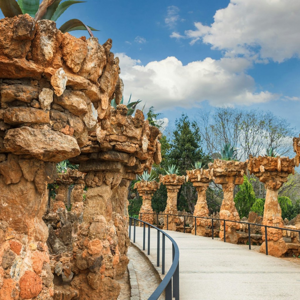 Parque Güell: bilhete de entrada +  tour guiado de 1h e meia - 2
