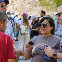 Park Güell: Entry Ticket & 75-Min Guided Tour - 3