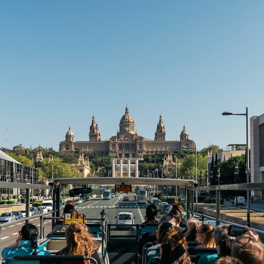 Parque Güell + autocarro hop-on hop-off Barcelona - 1