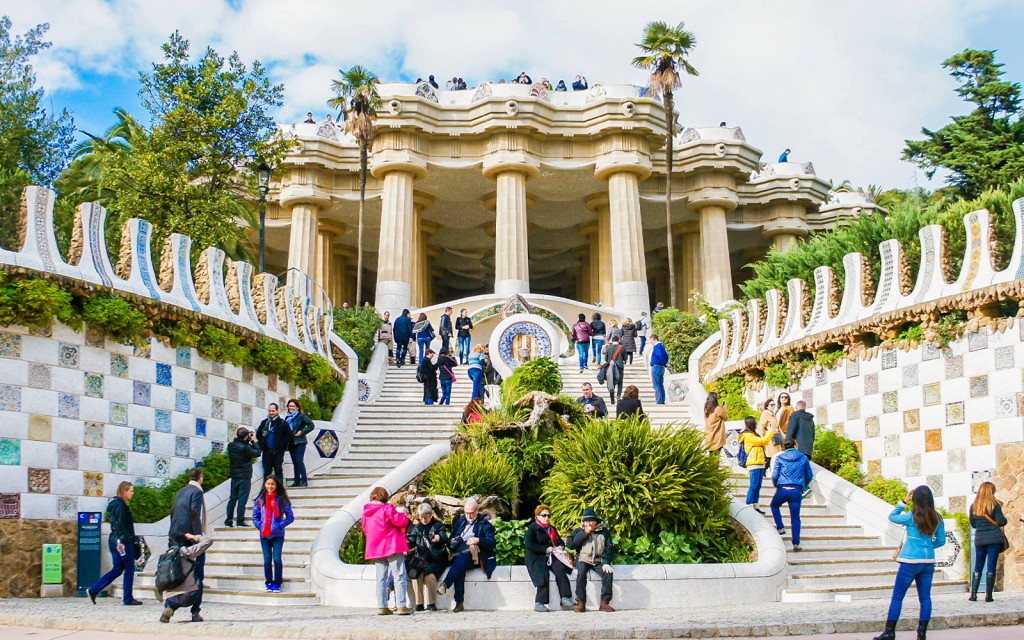 Park Güell Skip-the-Line Guided Tour (Italian Guided Tour) - 1