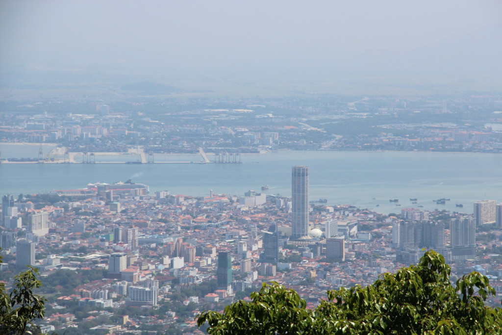 Penang Hill and Kek Lok Si Temple Tour (Penang Hill and Kek Lok Si Temple Tour - Afternoon Tour) - 1