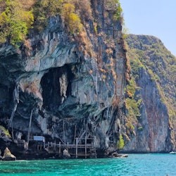 Phi Phi : Excursion d'une journée depuis Phuket + 4 heures d'excursion privée à bord d'une longue queue - 1