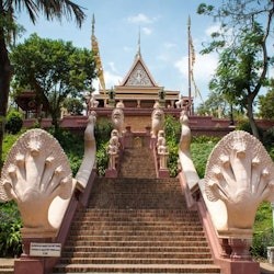 Phnom Penh: visita a la Vespa - 2