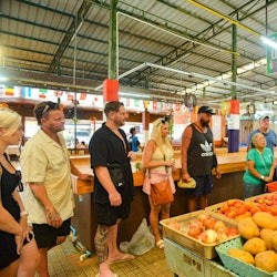 Phuket: Classe de cuina tailandesa amb passeig pel mercat + trasllats - 1