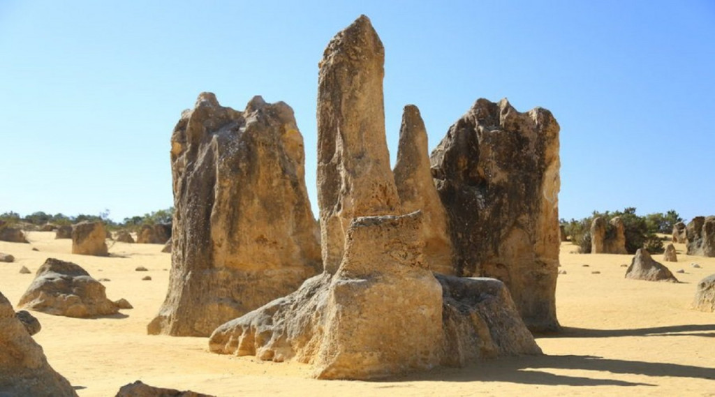 Pinnacles Desert and New Norcia Tour from Perth - 3