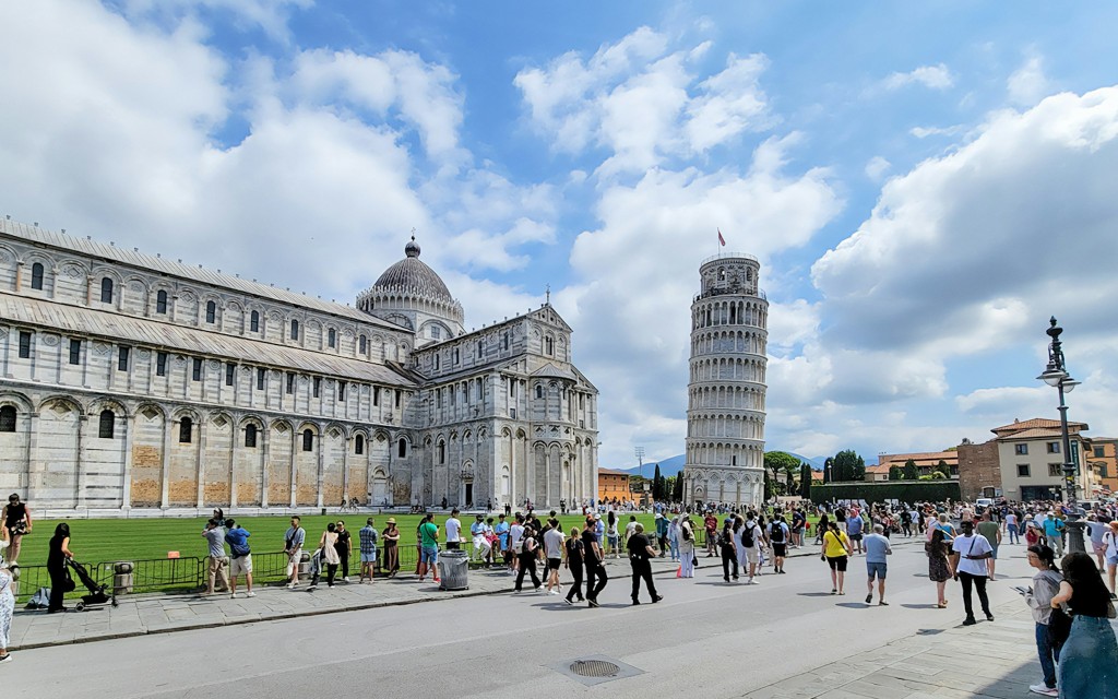 Wycieczka z przewodnikiem po katedrze i Krzywej Wieży w Pizie z lokalnym przewodnikiem kulinarnym (Small Group Tour of Pisa Square with Food Tasting ) - 3