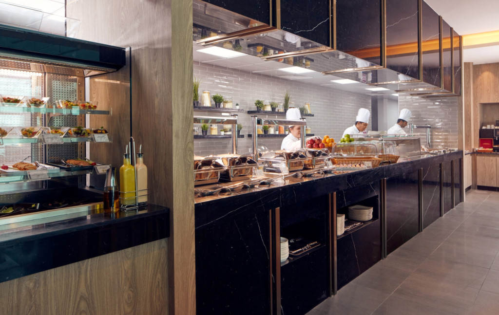 Plaza Premium Lounge - Dubai International Airport Terminal 3 (Plaza Premium Lounge - Dubai International Airport Terminal 3 (3 Hours)) - 2