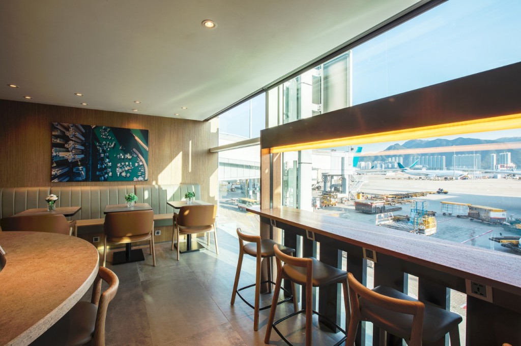 Plaza Premium Lounge - Hong Kong International Airport Terminal 1 (Plaza Premium Lounge - Hong Kong International Airport Terminal 1 (3 Hours)) - 1