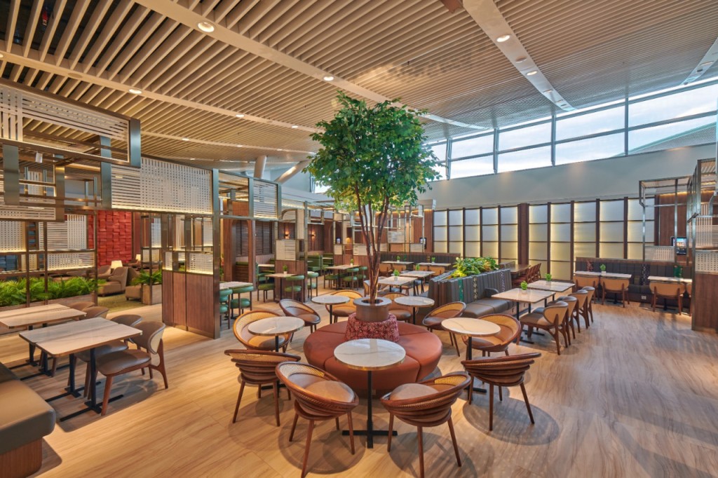 Plaza Premium Lounge - Kuala Lumpur International Airport Terminal 1 (Plaza Premium First (VIP Lounge) - Kuala Lumpur International Airport Terminal 1 (12 Hours)) - 2